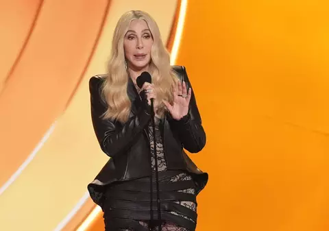 Cher, moment stânjenitor la Premiile Grammy 2026. Artista a stârnit hohote de râs