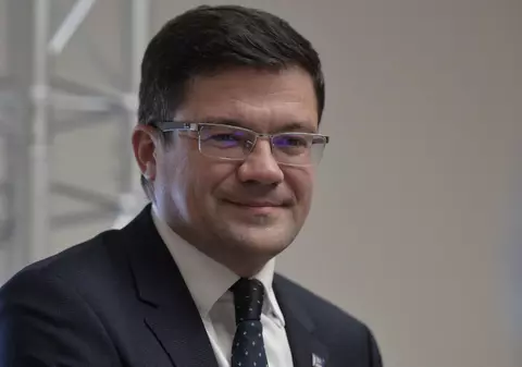 ÎCCJ amână a 14-a oară decizia în dosarul lui Costel Alexe, liderul CJ Iași, acuzat că a luat mită 22 de tone de tablă și țeavă