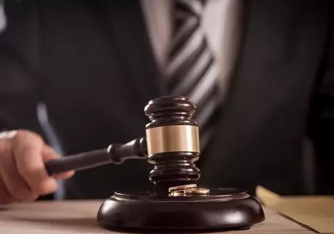 Curtea de Apel București acuză Guvernul Bolojan după decizia CCR: Urmează o justiție mai slabă și termene mai lungi