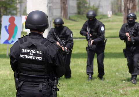 O primărie din România cheltuie 150.000 de euro pe servicii de pază în fiecare lună, cu 40% mai mult față de Primăria București