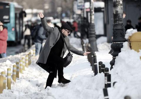 „Iarna încă nu s-a terminat!”, avertizează șefa departamentului de Climatologie din cadrul ANM, Roxana Bojariu