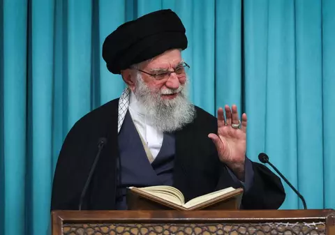 Primul mesaj despre moartea lui Ali Khamenei venit din Guvernul României. Nicușor Dan nu a transmis nimic după ce Israelul și SUA au atacat Iranul