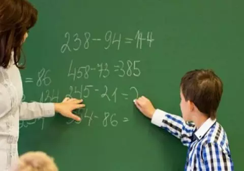 Toți profesorii vor merge la psiholog, dacă vor să lucreze în școli, din 2026