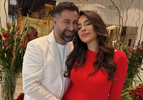 Iustina, de la „Insula Iubirii” 2024, gravidă pentru a doua oară. Cum a apărut în Dubai, alături de soțul ei, Cornel