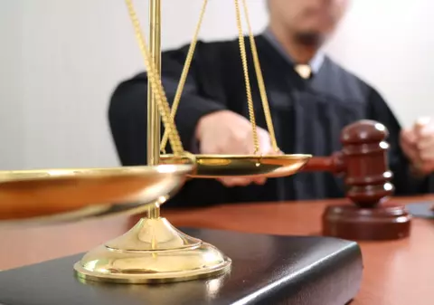 Un bărbat condamnat la peste șapte ani pentru viol a fost pus în libertate, în Germania, în urma unei greșeli a judecătorului