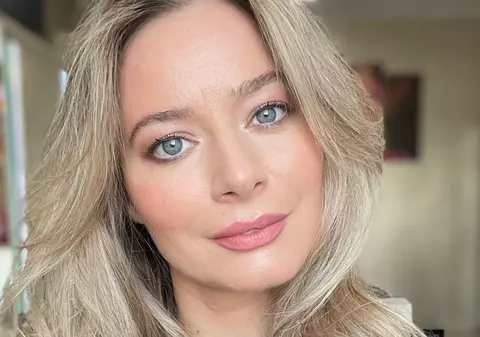 Suferința Laurei Cosoi. Prin ce trece actrița: „Prea puțin timp în care să plâng”