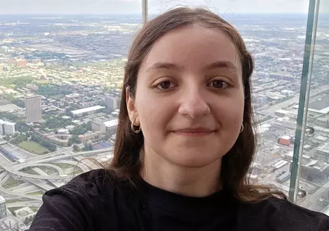 Mălina Carla Pavel, eleva de clasa a IX-a care s-a calificat la Olimpiada Europeană de Matematică pentru fete: „Sunt și zile în care lucrez 10-12 ore”