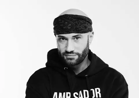 Reacția lui Mihai Bendeac după ce a fost acuzat că a hărțuit o tânără la premiera filmului său: „Domnișoara a inițiat gestul și a râs”