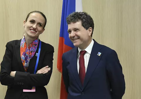 România celor trei cărări. Cum putem să menținem direcția corectă pentru țară într-un climat geopolitic furtunos 