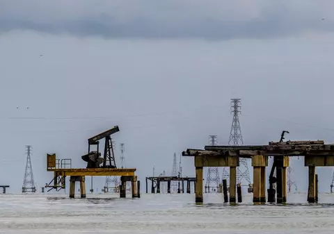 Statele Unite i-au interzis oficial Venezuelei să facă tranzacții petroliere cu Rusia