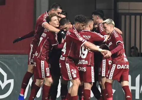 Superliga: Rapid este noul lider după victoria cu Hermannstadt în deplasare. Grameni, gol fabulos de la 40 de metri