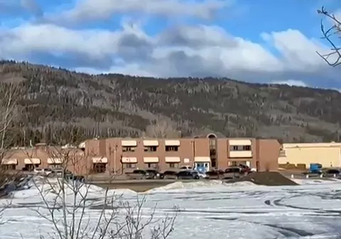 10 oameni au murit și cel puțin 25 au fost răniți într-unul dintre cele mai sângeroase atacuri armate din istoria Canadei