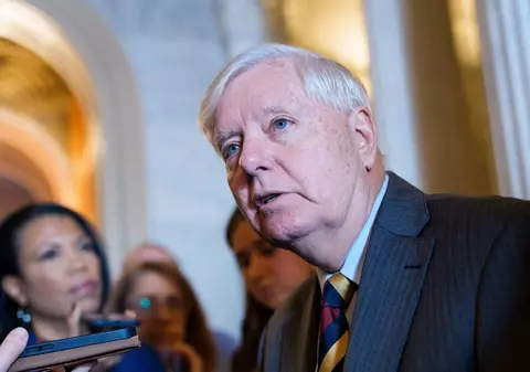 Un senator republican îl avertizează pe Trump că negocierile nu funcționează în cazul lui Putin. Soluția propusă pentru a „schimba regulile jocului”