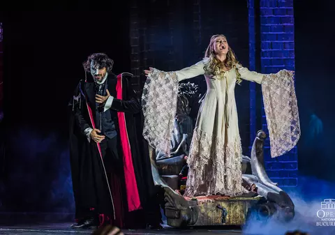 Irina Baianț, despre „Fantoma de la Operă” - crezul unei soprane într-un spectacol fenomen, jucat cu casa închisă. „Cel mai îngăduitor învățător, îngerul muzicii”