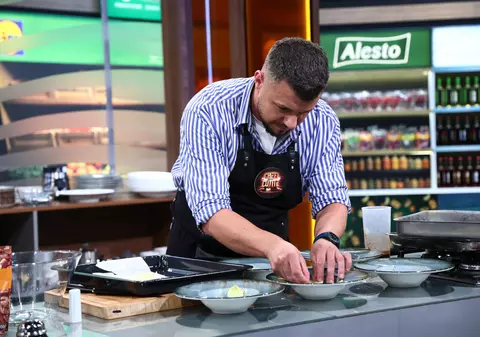 Cine este Ștefan Turian de la „Chefi la cuțite” 2026. Sezonul 17 începe din 2 martie. „Am venit să sting lumina”