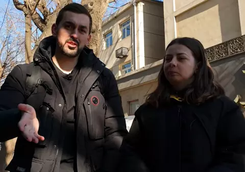 Doi vloggeri români, arestați în Rusia imediat ce au ajuns pe aeroport: timp de 50 de ani nu mai au voie să intre în țară