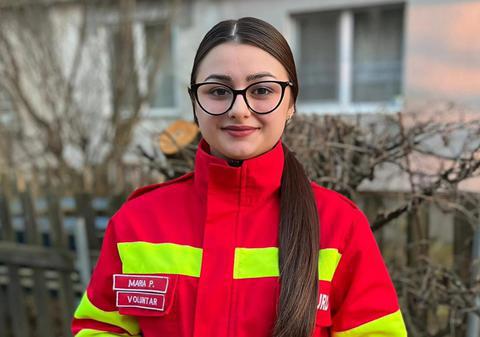 O voluntară de 20 de ani a salvat viața unui bărbat căzut inconștient în Baia Mare: „Timpul s-a măsurat în bătăi de inimă”