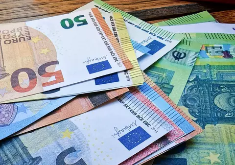 Se schimbă bancnotele euro și vor arăta cu totul diferit. Decizia va fi luată de Banca Centrală Europeană