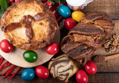 La ce să fii atent când cumperi cozonac, pască şi prăjituri pentru Paște. Avertismentul făcut de ANSVSA