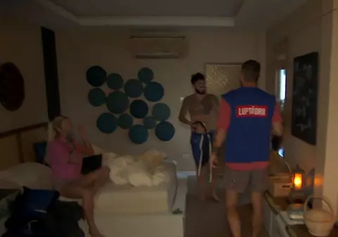 Intrigă la „Desafio: Aventura”: „Ce faci? Mi-ai furat nevasta?”. Reacția lui Ian când vede cine vrea să doarmă alături de Delia Salchievici