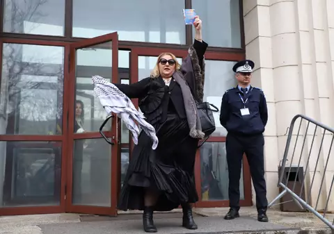 Diana Șoșoacă a fost chemată la Parchetul General ca să își dea acordul pentru o expertiză psihiatrică