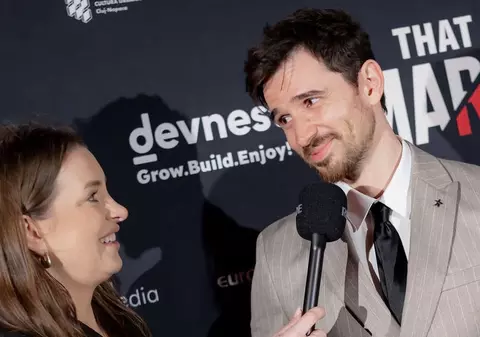 Vedeta internațională despre care Eduard Trică spune că este „pâinea lui Dumnezeu”. Ce urmează pentru actor după filmul „Acel Martie”