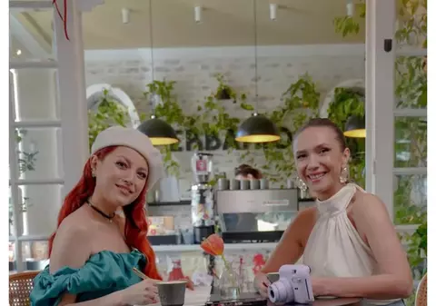 De cât timp își doreau Elena Gheorghe și Adela Popescu să cânte împreună: „Parcă suntem într-o continuă perioadă de liceu”