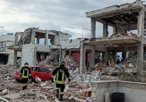 O familie de români, profund afectată în urma unei explozii care a rănit grav doi oameni, la Roma: „Nu știu când ne vom putea întoarce”