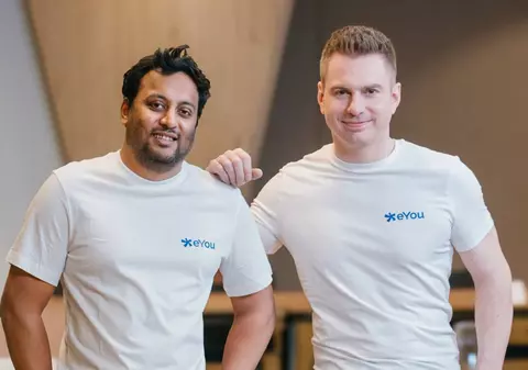 Pariul european pe social media se joacă la București: ce este eYou, o nouă rețea socială „made in Europe”