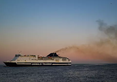 Mijloacele de transport din Europa care poluează mai mult decât 6.600.000 de mașini