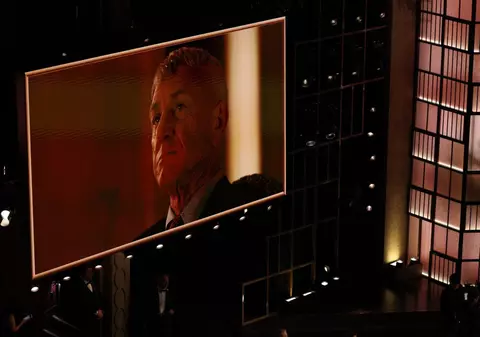 Sean Penn a câștigat premiul Oscar pentru cel mai bun actor în rol secundar pentru rolul din „One Battle After Another”