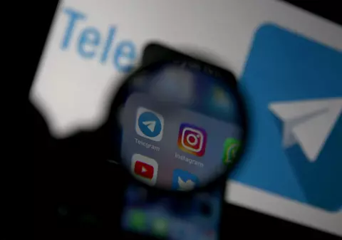 Cum folosește Mossadul Telegram și Instagram pentru a porni o revoltă în inima Iranului