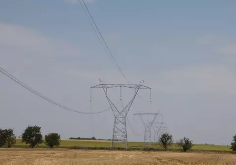 O linie electrică dintre România și Republica Moldova a fost deconectată în urma atacurilor din Ucraina: „Rusia e singura responsabilă”