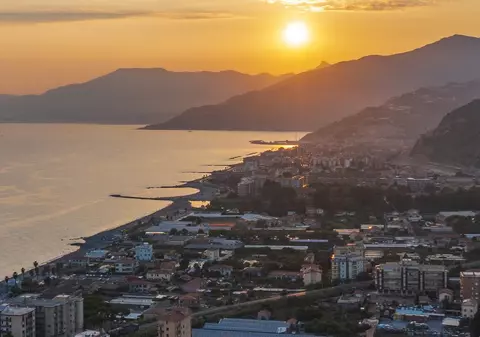 Un oraș cu 6.800 de locuitori își schimbă numele pentru a atrage cât mai mulți turiști, în Italia. Cum se va numi de acum înainte