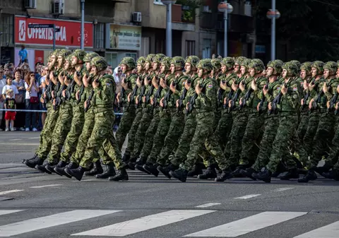 Țara din UE în care sute de tineri au fost recrutați după reintroducerea serviciului militar obligatoriu: „Smulși din mediul civil”