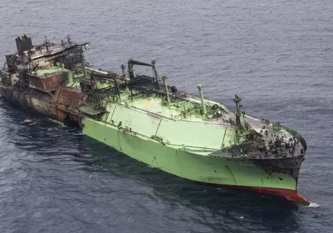 „Bombă cu ceas” plină cu gaze, petrolierul fantomă rusesc Arctic Metagaz plutește în derivă în Mediterană