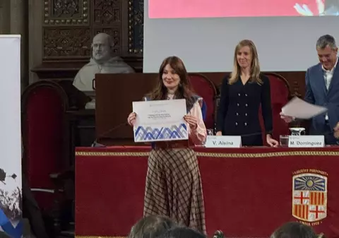 O româncă a luat cea mai mare notă dată vreodată la cel mai dificil examen pentru medici din Spania, dar este acuzată că a copiat: „Nu am fost o studentă de excepție”