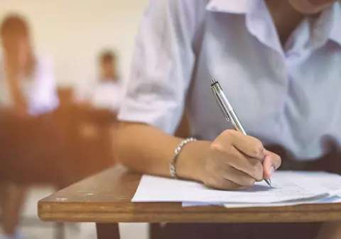 Simulare Bacalaureat 2026 la Istorie - modele de subiecte