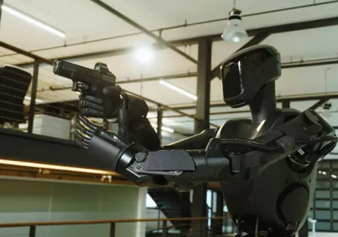 O companie americană a trimis roboți umanoizi în Ucraina pentru a-i testa în lupte cu Rusia