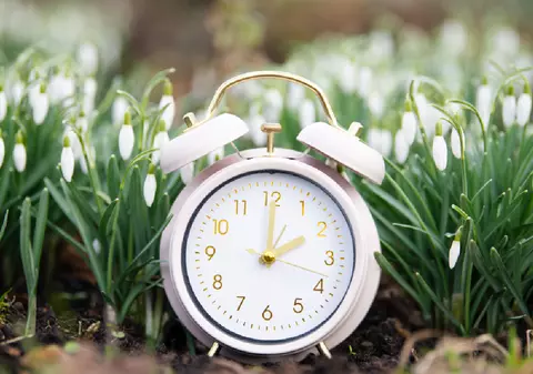 România trece la ora de vară 2026: „Au trecut 7 ani și nici Comisia, nici Consiliul nu au făcut nimic!”