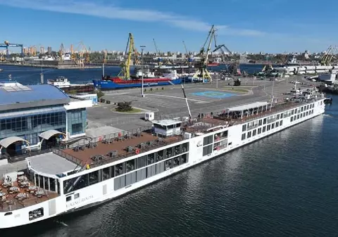 S-a deschis sezonul de croaziere în portul Constanța: au ajuns 173 de turişti din SUA, Australia, Canada, Noua Zeelandă, Germania şi Malta