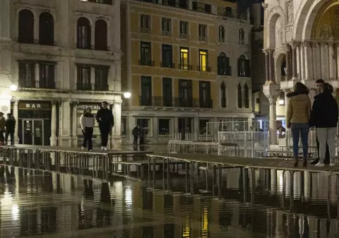 Cea mai populară destinație de vacanță din Italia extinde numărul zilelor cu taxă pentru turismul „lovește și fugi”: Cum eviți amenzile