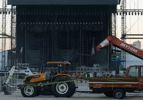Tragedie înainte de concertul Shakirei la Rio: un tehnician a murit strivit în timp ce monta scena de pe Copacabana