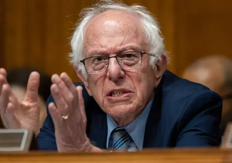 Cum afectează oligarhii democrația: „Nu este vorba de Putin, ci de protejarea Europei de un mic grup de miliardari”