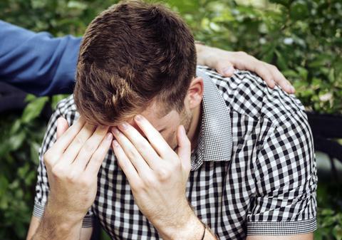 Când prietenia devine o povară: despre ratare, furie și o ruptură tăcută