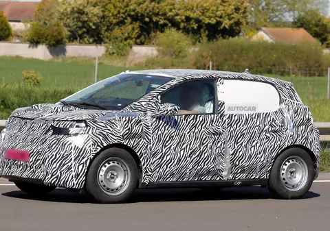 Dacia construiește o mașină electrică ce va costa 18.000 de euro. Primele imagini cu noul model au fost publicate