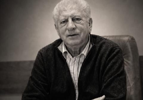 Dan Claudiu Tănăsescu a murit. Fostul jurnalist sportiv, medic și primar în Mogoșoaia avea 88 ani