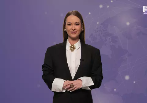 5 știri by Libertatea - Monden. De ce Ema Oprișan o compătimește pe Ella Vişan. S-a despărțit Ramona Olaru de iubitul grec?