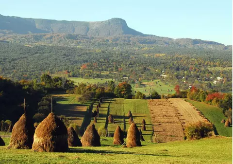 Trasee de drumeție și peisaje pitorești în satul Breb 