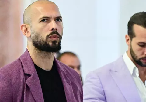 Frații Andrew Tate și Tristan Tate sunt liberi. Tribunalul București le-a ridicat controlul judiciar după patru ani de anchetă